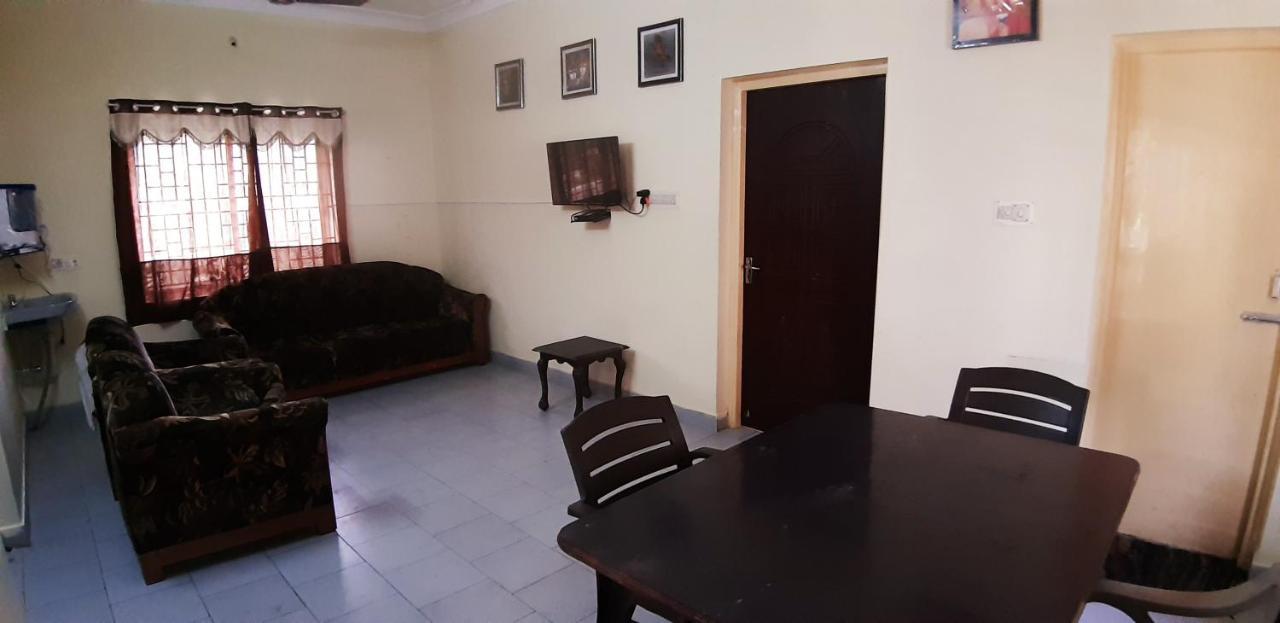 Bamboo Private Homestay Yercaud Buitenkant foto